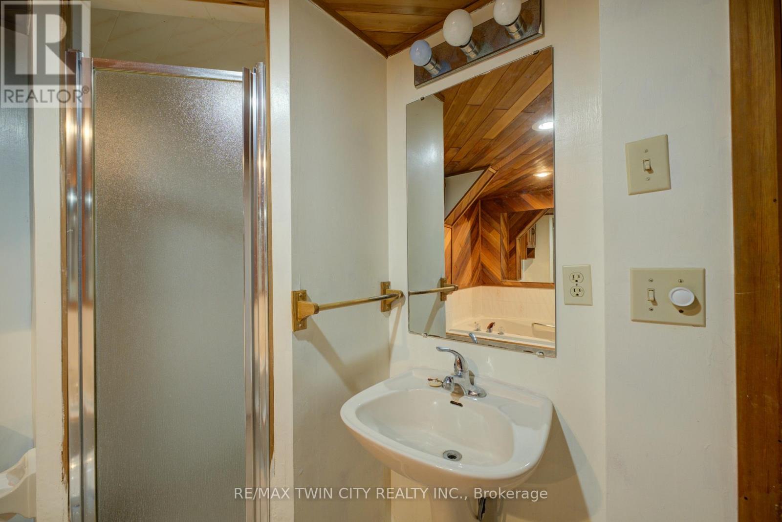 390 Brantwood Park Road, Brantford, Ontario  N3P 1K7 - Photo 35 - X12866062