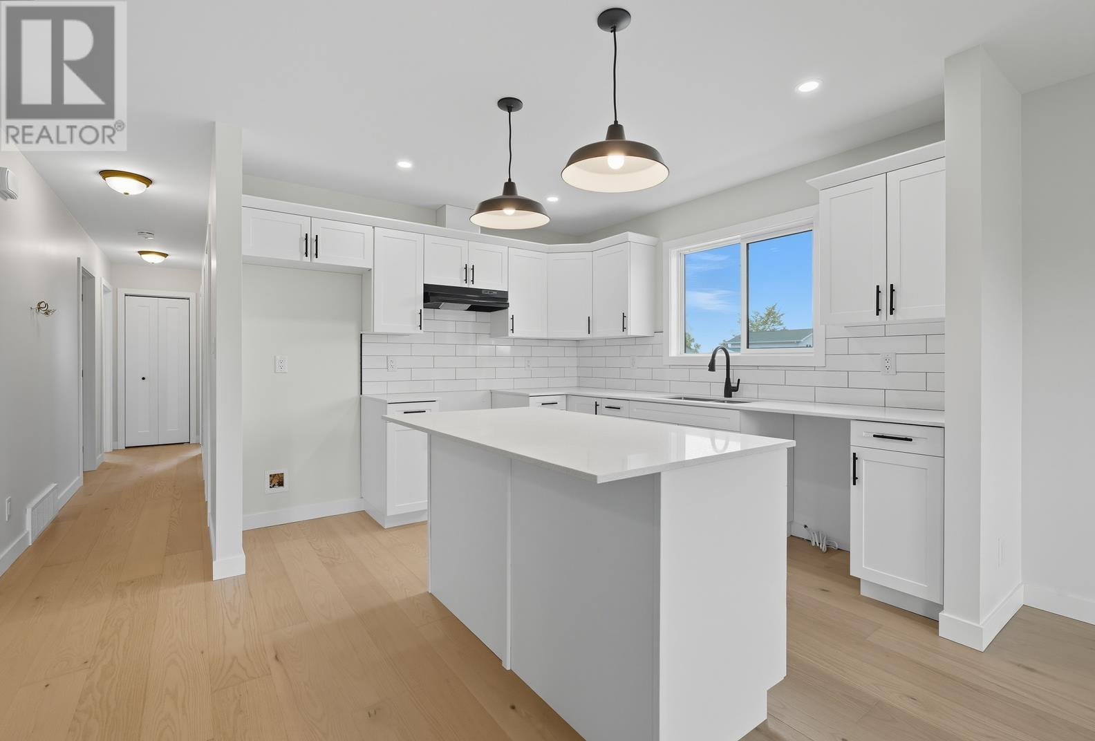 237 Pentagon Blvd, Sault Ste. Marie, Ontario P6B 6G2 - Photo 17 - SM260448