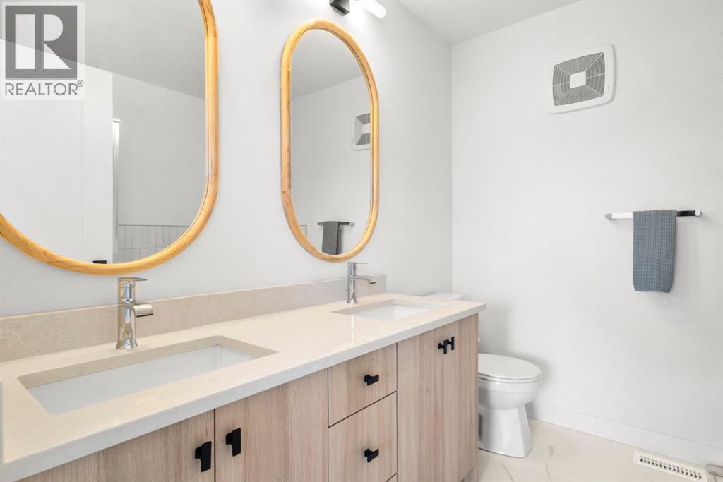 33 Shale Avenue, Cochrane, Alberta  T4C 3G6 - Photo 28 - A2279054