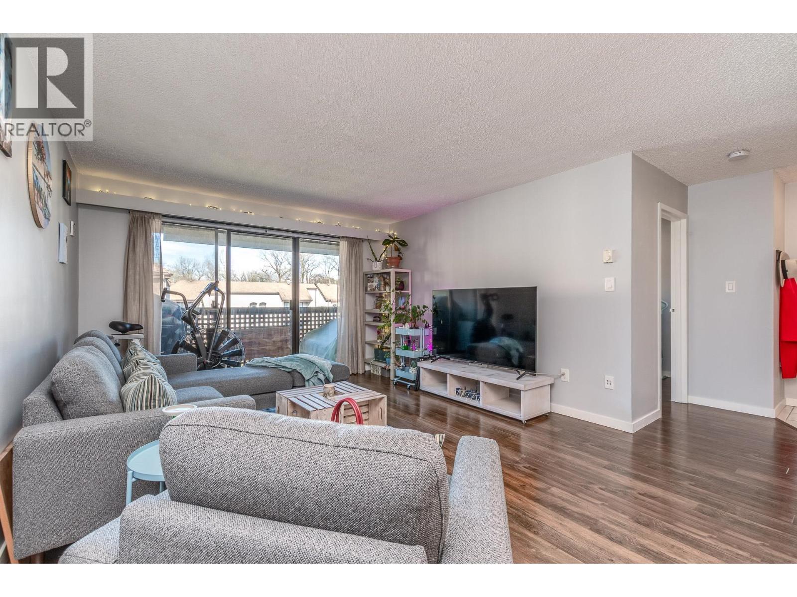 415 365 Ginger Drive, New Westminster, British Columbia  V3L 5L5 - Photo 5 - R3097728