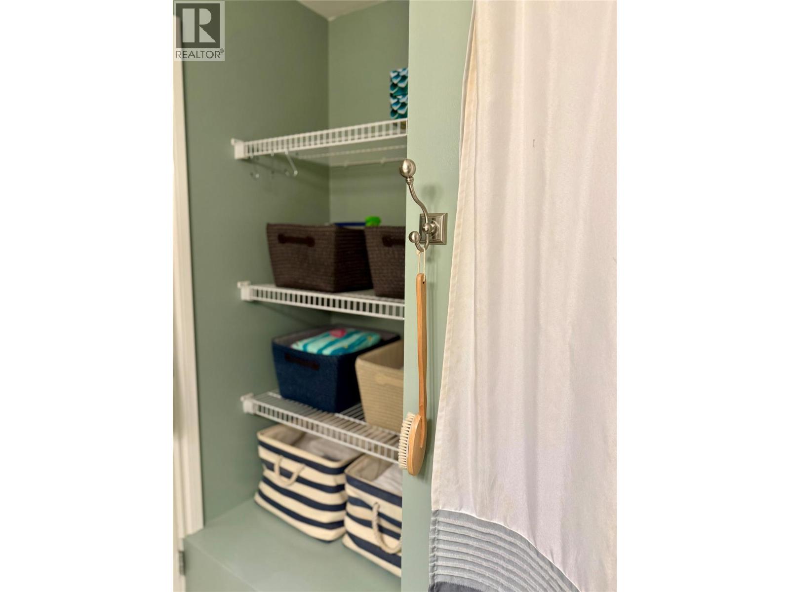 2413 4th Street S, Cranbrook, British Columbia  V1C 5C5 - Photo 34 - 10378077