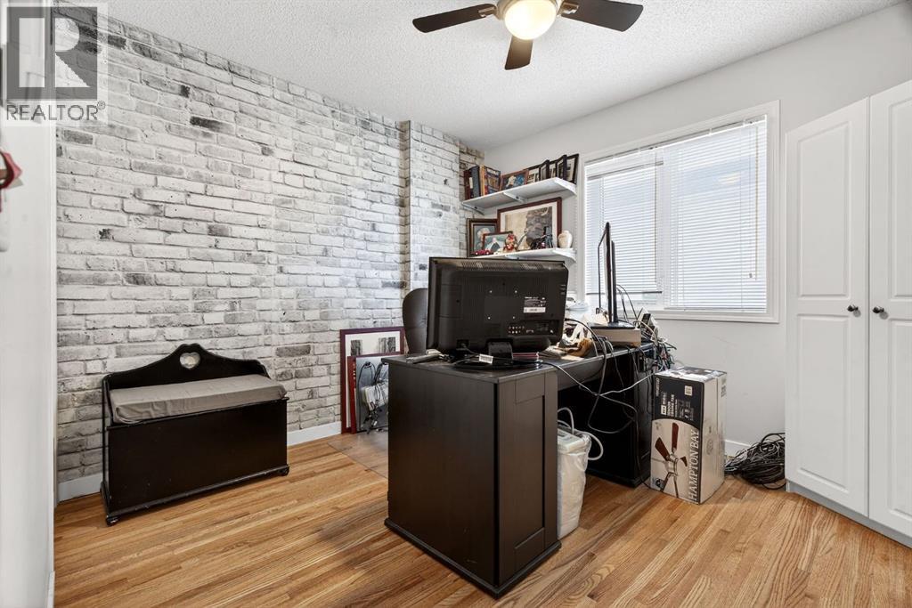 98 Tuscarora Way Nw, Calgary, Alberta  T3L 2G9 - Photo 6 - A2287489