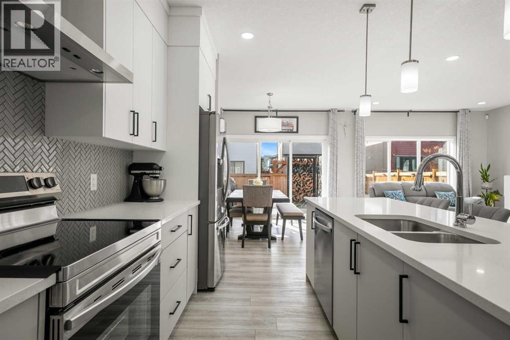 237 Walgrove Boulevard Se, Calgary, Alberta  T2X 5A9 - Photo 5 - A2288884