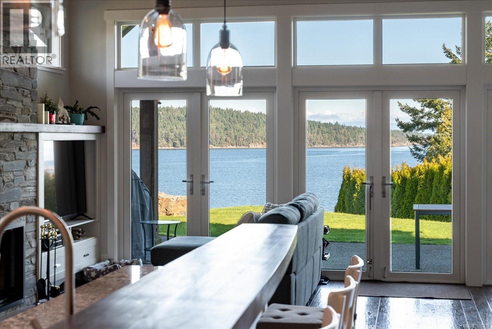 8572 Rumming Rd, Lantzville, British Columbia  V0R 2H0 - Photo 14 - 1027332