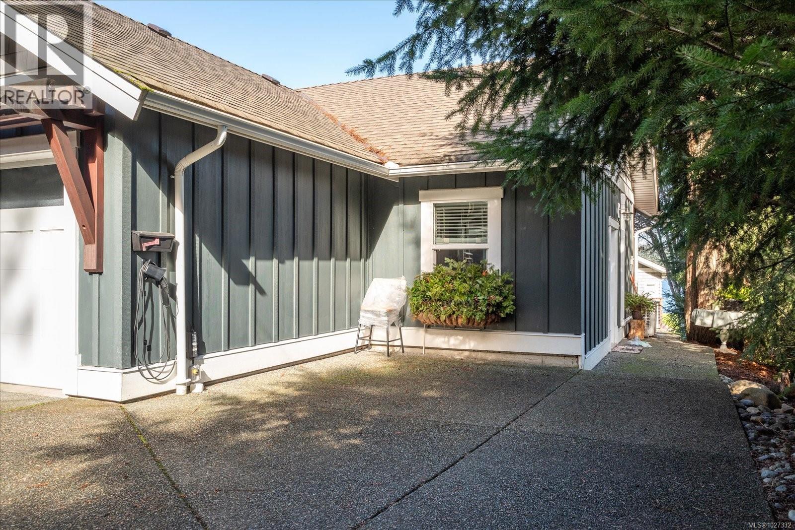 8572 Rumming Rd, Lantzville, British Columbia  V0R 2H0 - Photo 40 - 1027332