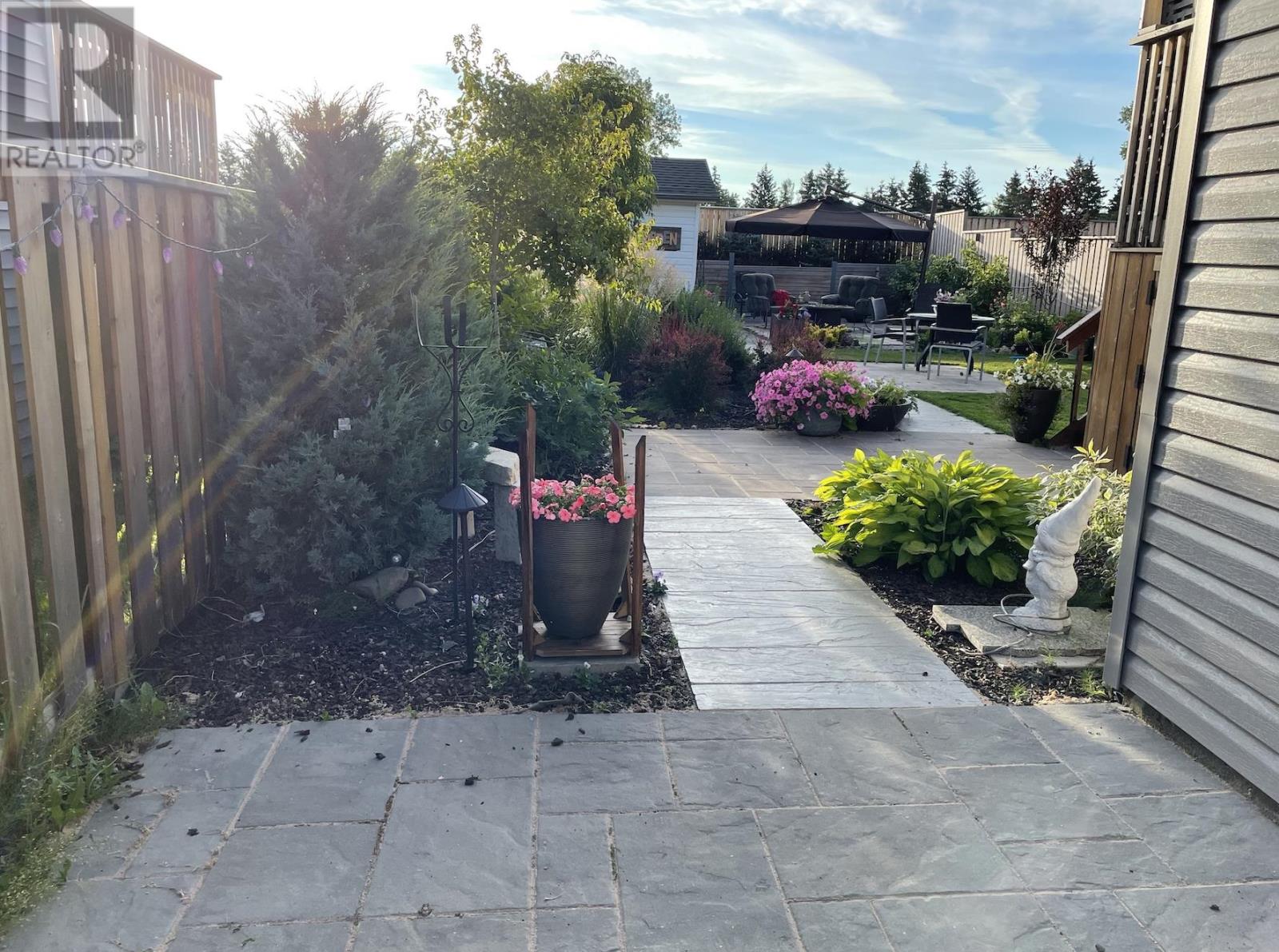 160 Cougar Crs, Thunder Bay, Ontario  P7C 0B8 - Photo 31 - TB2600383