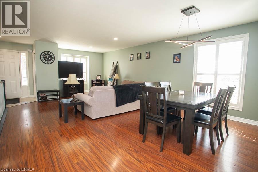 307 Brant County Rd 18, Brantford, Ontario  N3T 5L9 - Photo 9 - 40810399