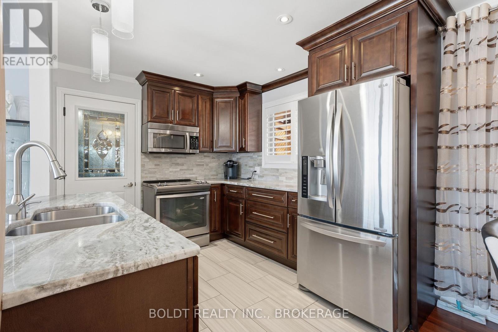 628 Vine Street, St. Catharines, Ontario  L2M 3V5 - Photo 13 - X12866150