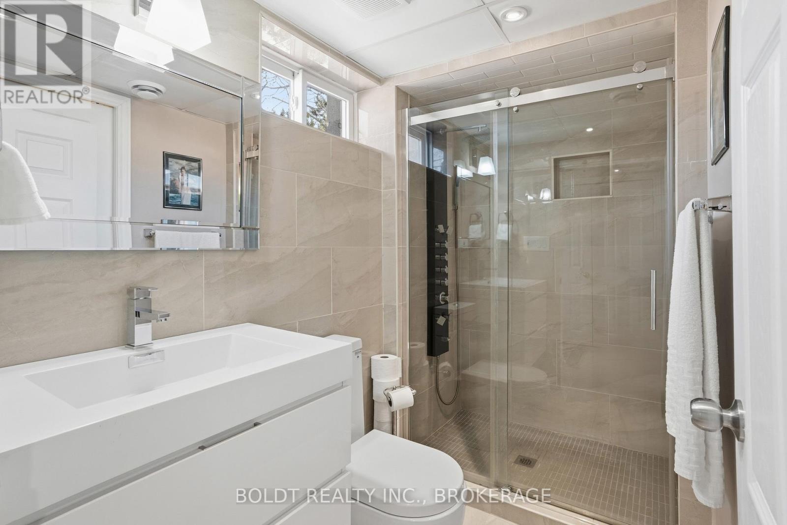 628 Vine Street, St. Catharines, Ontario  L2M 3V5 - Photo 31 - X12866150