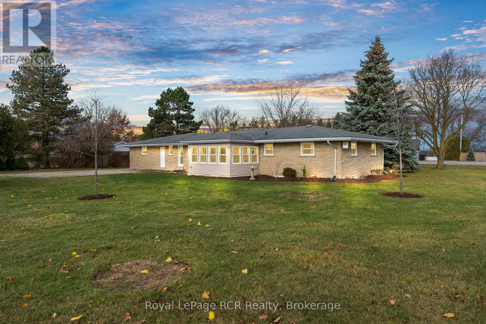 315 2nd Street, Hanover, Ontario  N4N 1A4 - Photo 34 - X12831532