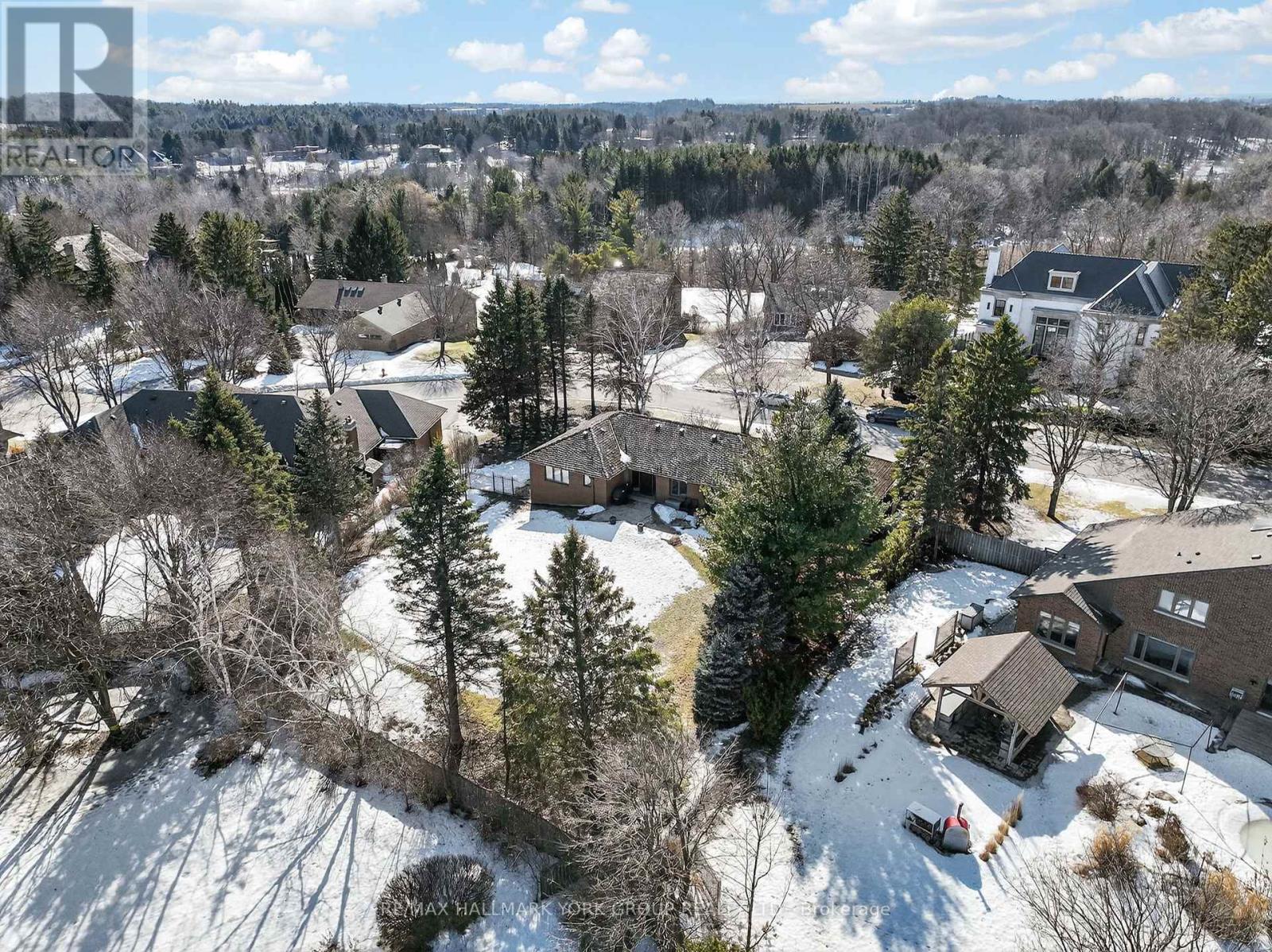 103 Curtis Crescent, King, Ontario  L7B 1C2 - Photo 37 - N12864920