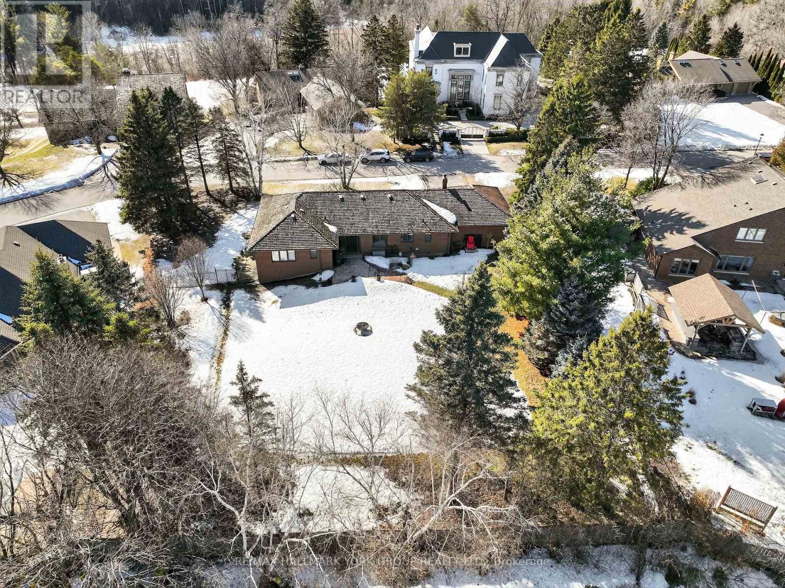 103 Curtis Crescent, King, Ontario  L7B 1C2 - Photo 33 - N12864920