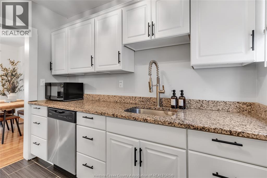 1277 Lincoln, Windsor, Ontario  N8Y 2H9 - Photo 13 - 26004993