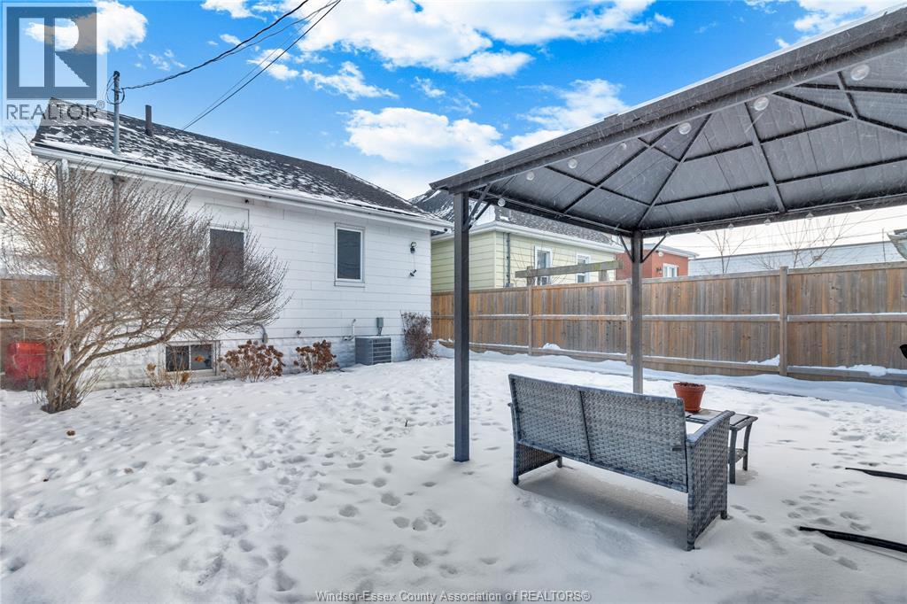 1277 Lincoln, Windsor, Ontario  N8Y 2H9 - Photo 31 - 26004993