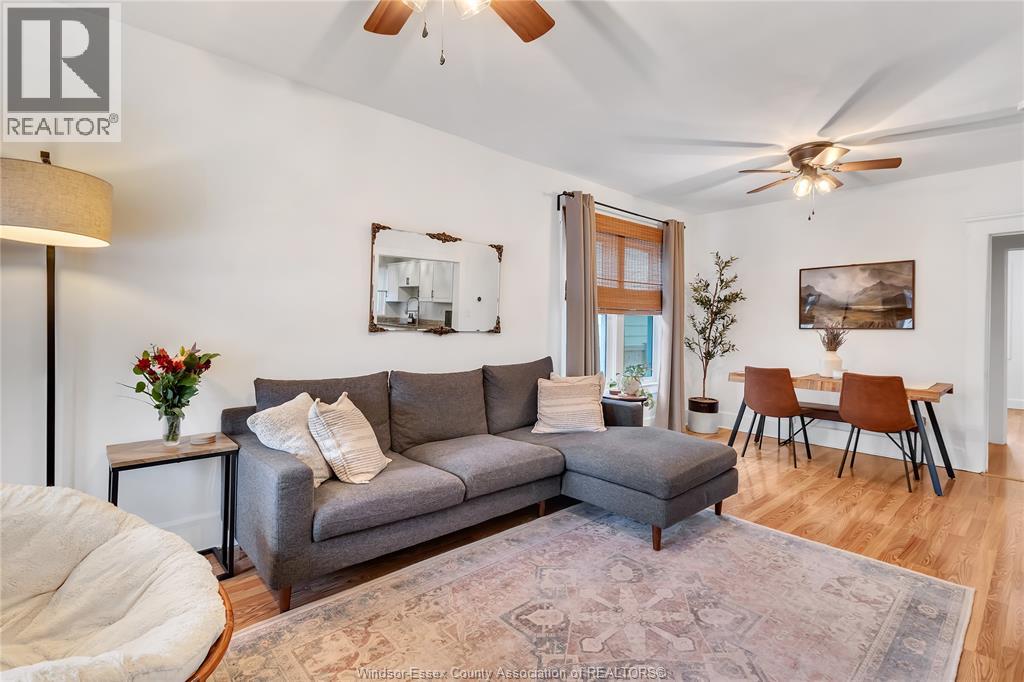 1277 Lincoln, Windsor, Ontario  N8Y 2H9 - Photo 4 - 26004993