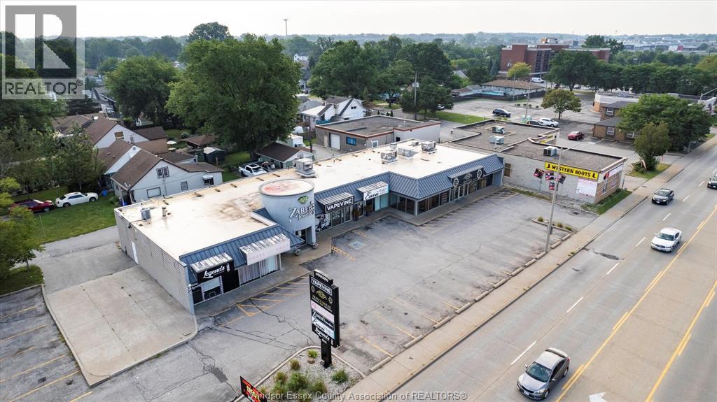 2814 HOWARD Unit# 2, windsor, Ontario