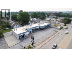 2814 HOWARD Unit# 2, Windsor, Ontario