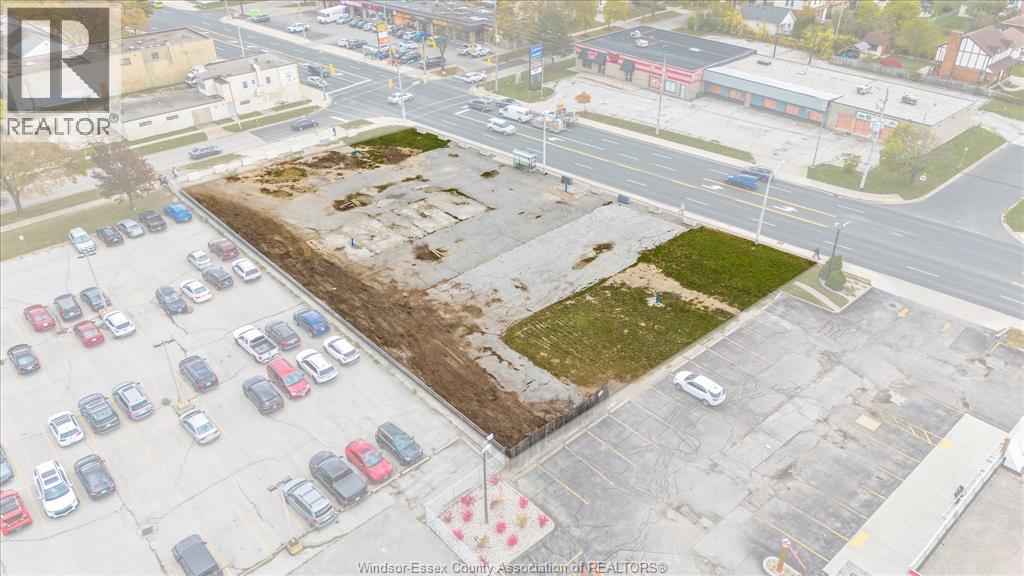 2410-12-16-88 Tecumseh Road West, Windsor, Ontario  N9B 1W3 - Photo 8 - 26004959