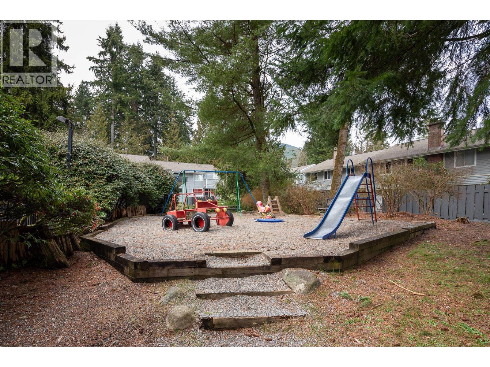 4603 Hoskins Road, North Vancouver, British Columbia  V7K 2R2 - Photo 27 - R3097993