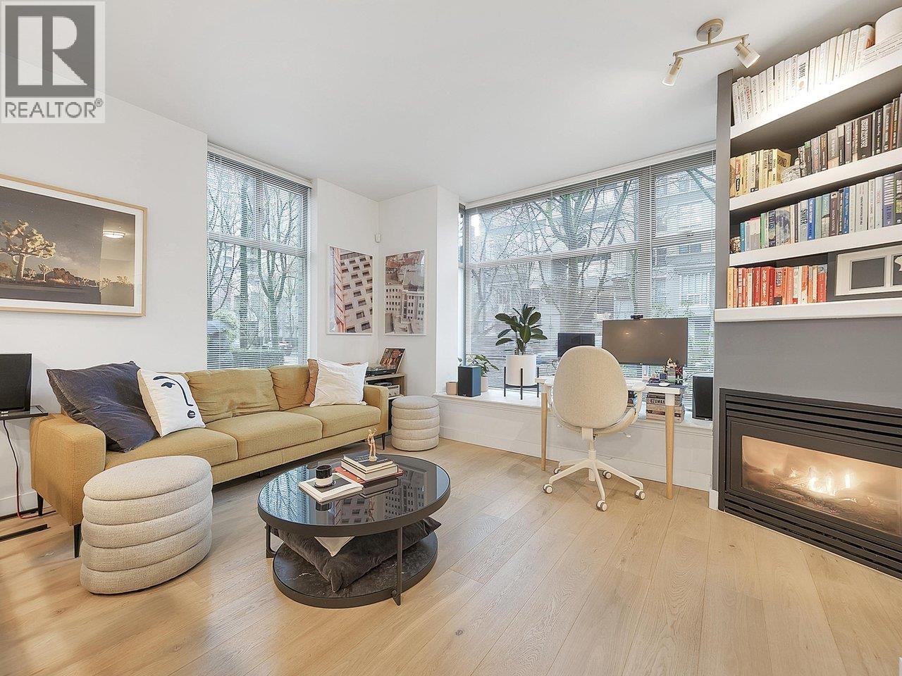 930 Richards Street, Vancouver, British Columbia  V6B 3C1 - Photo 3 - R3097994