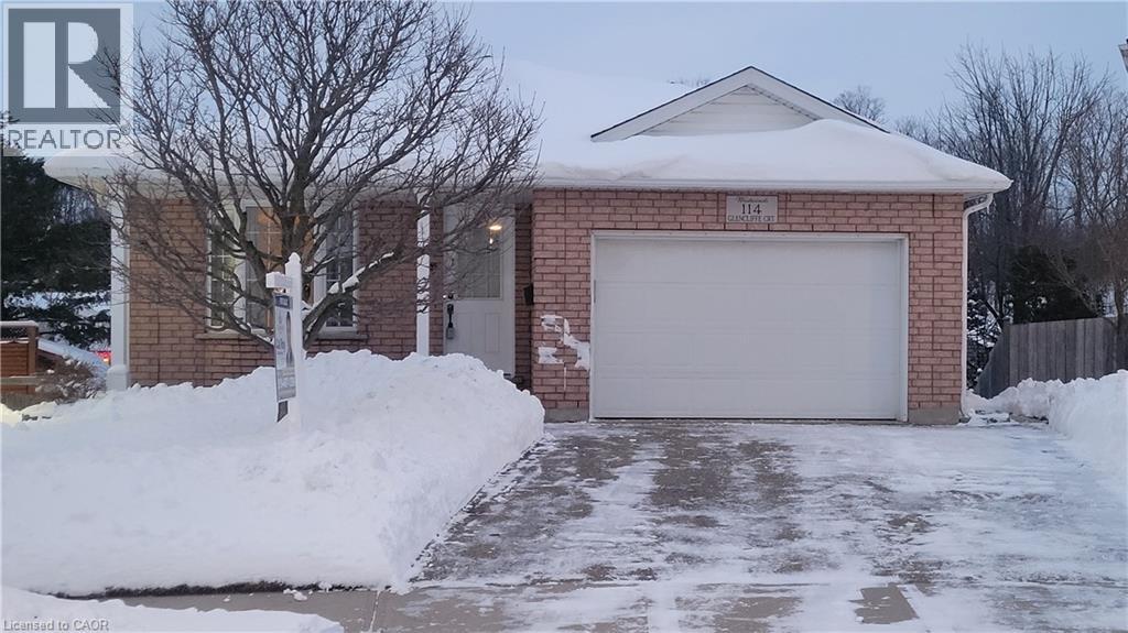 114 Glencliffe Court, Kitchener, Ontario  N2B 3X1 - Photo 3 - 40811034