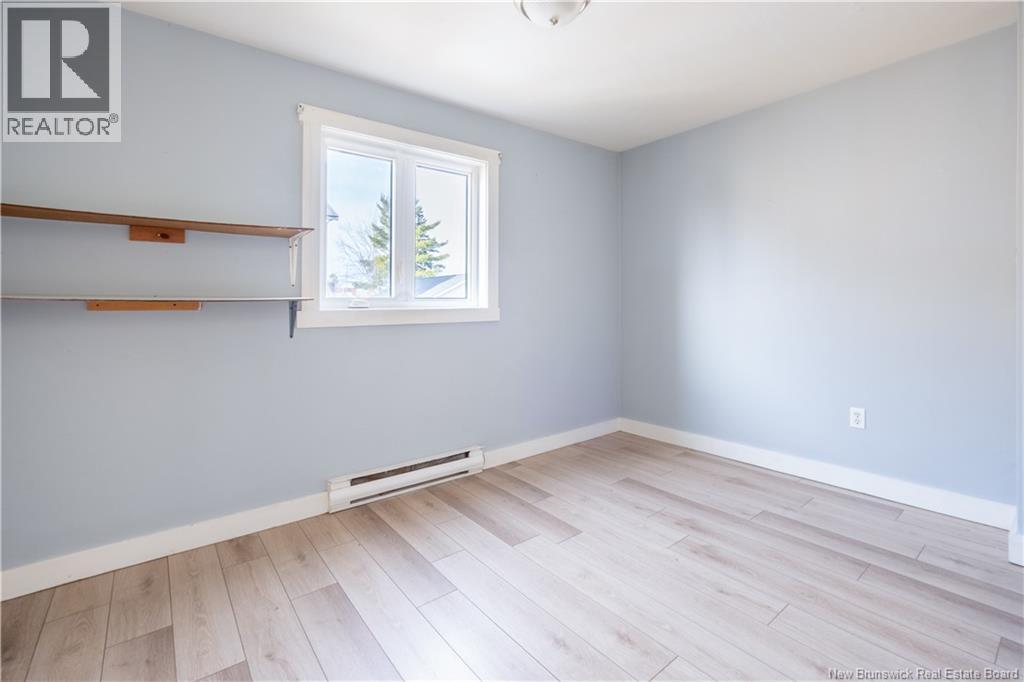 41 Vail Street, Moncton, New Brunswick  E1A 3L2 - Photo 7 - NB128221