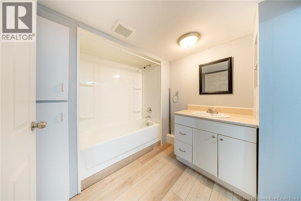 41 Vail Street, Moncton, New Brunswick  E1A 3L2 - Photo 15 - NB128221