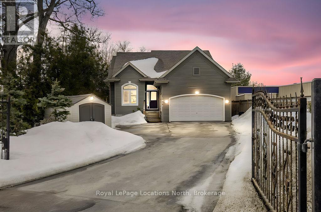 1094 RIVER ROAD W, Wasaga Beach, Ontario