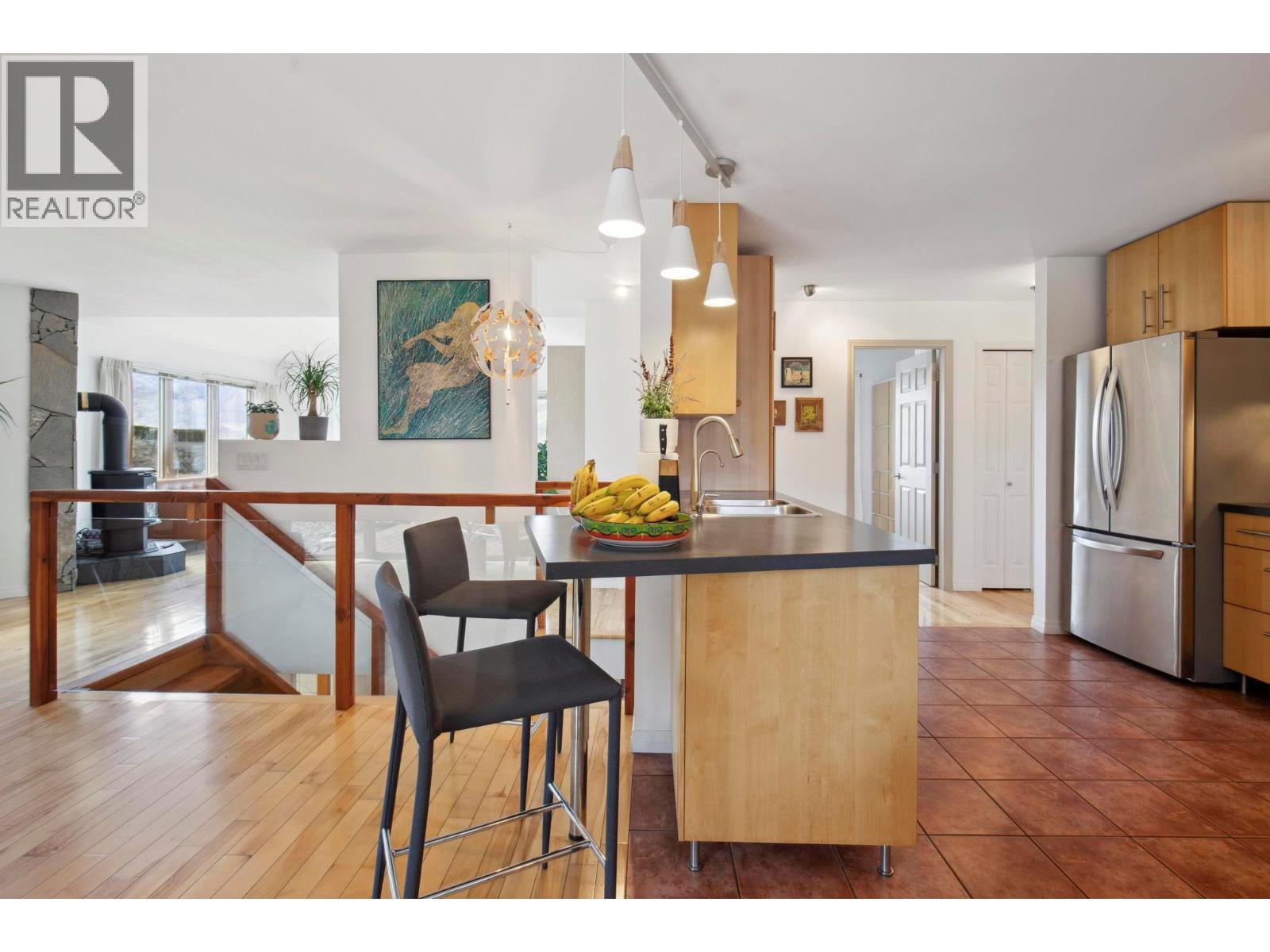 183 Magic Drive, Kelowna, British Columbia  V1V 1N2 - Photo 19 - 10376472