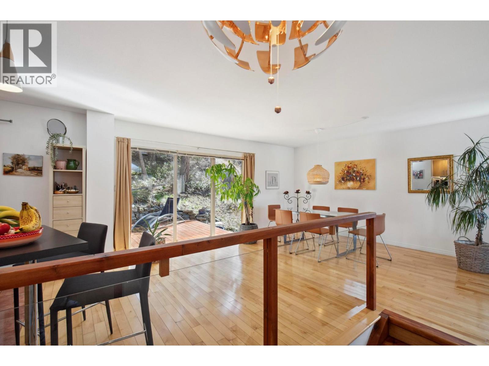 183 Magic Drive, Kelowna, British Columbia  V1V 1N2 - Photo 8 - 10376472