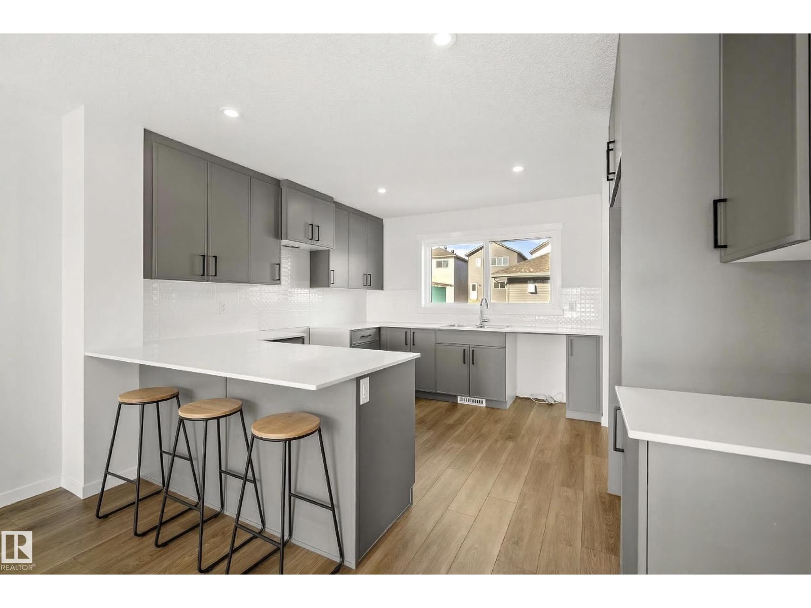 17666 69A ST NW, edmonton, Alberta