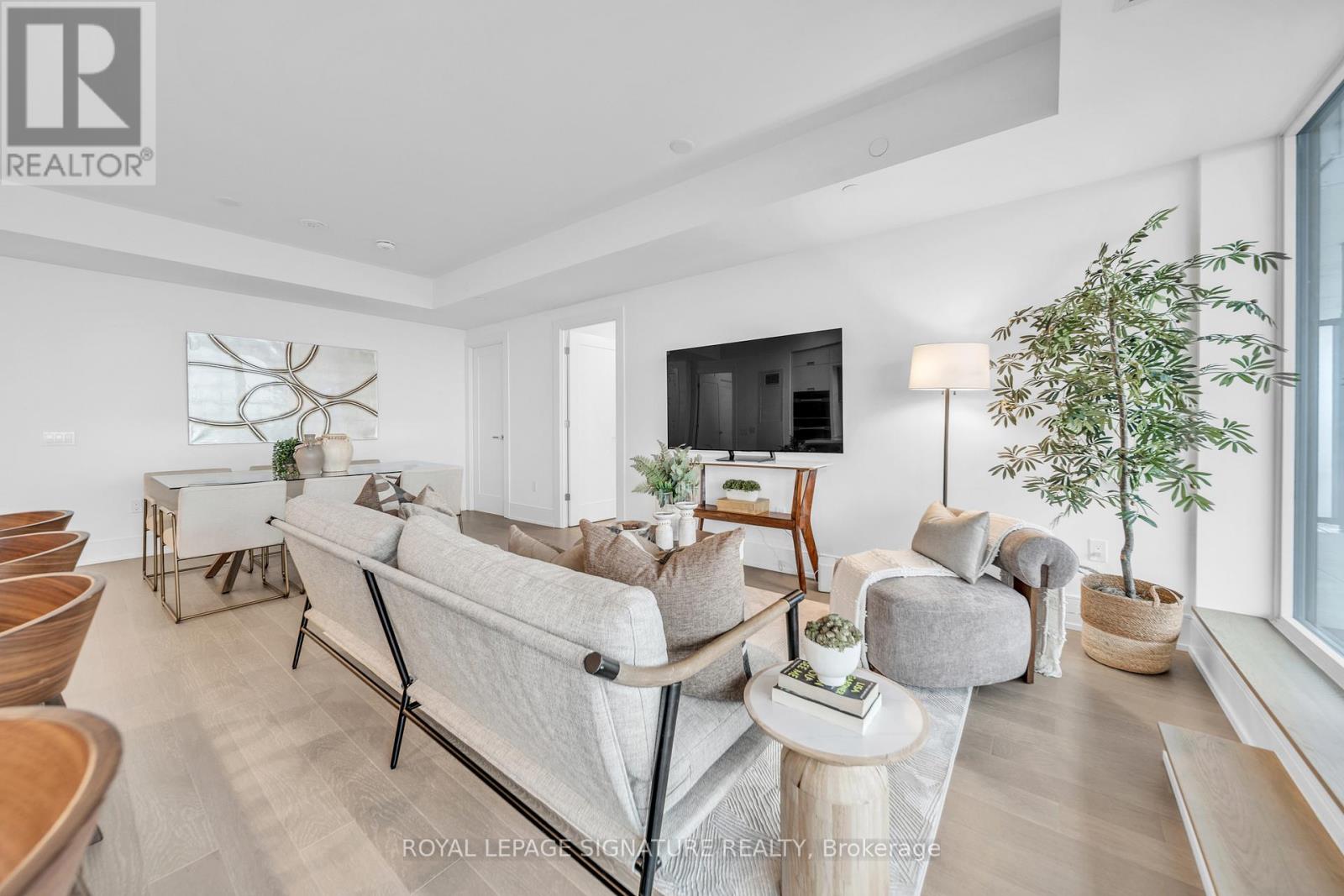 1201 - 10 Inn On The Park Drive, Toronto, Ontario  M3C 0P9 - Photo 12 - C12866182