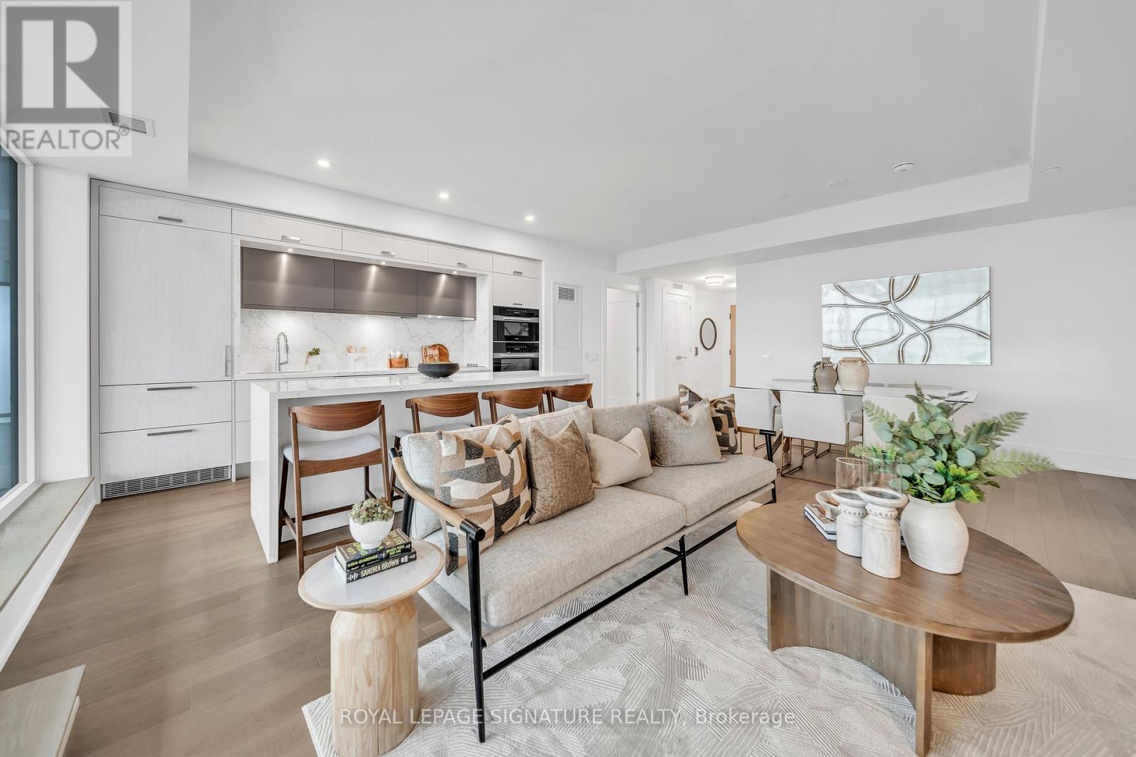 1201 - 10 Inn On The Park Drive, Toronto, Ontario  M3C 0P9 - Photo 14 - C12866182