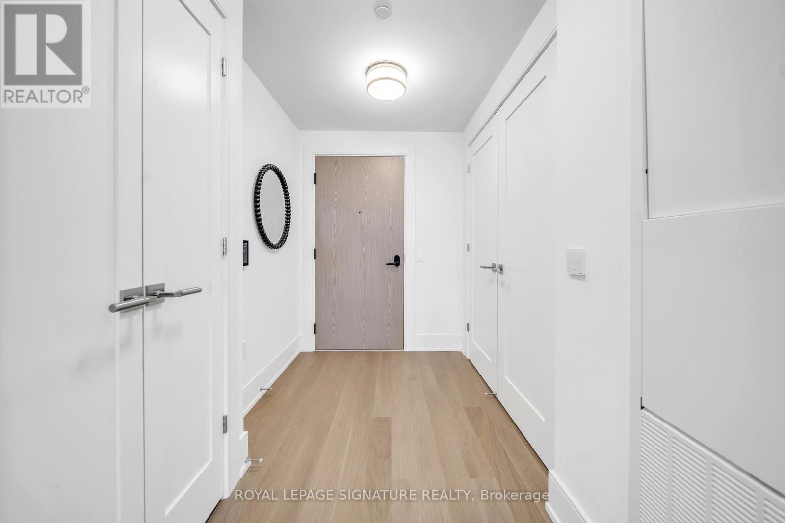 1201 - 10 Inn On The Park Drive, Toronto, Ontario  M3C 0P9 - Photo 7 - C12866182