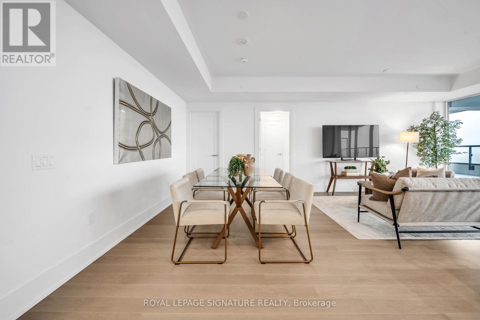 1201 - 10 Inn On The Park Drive, Toronto, Ontario  M3C 0P9 - Photo 9 - C12866182