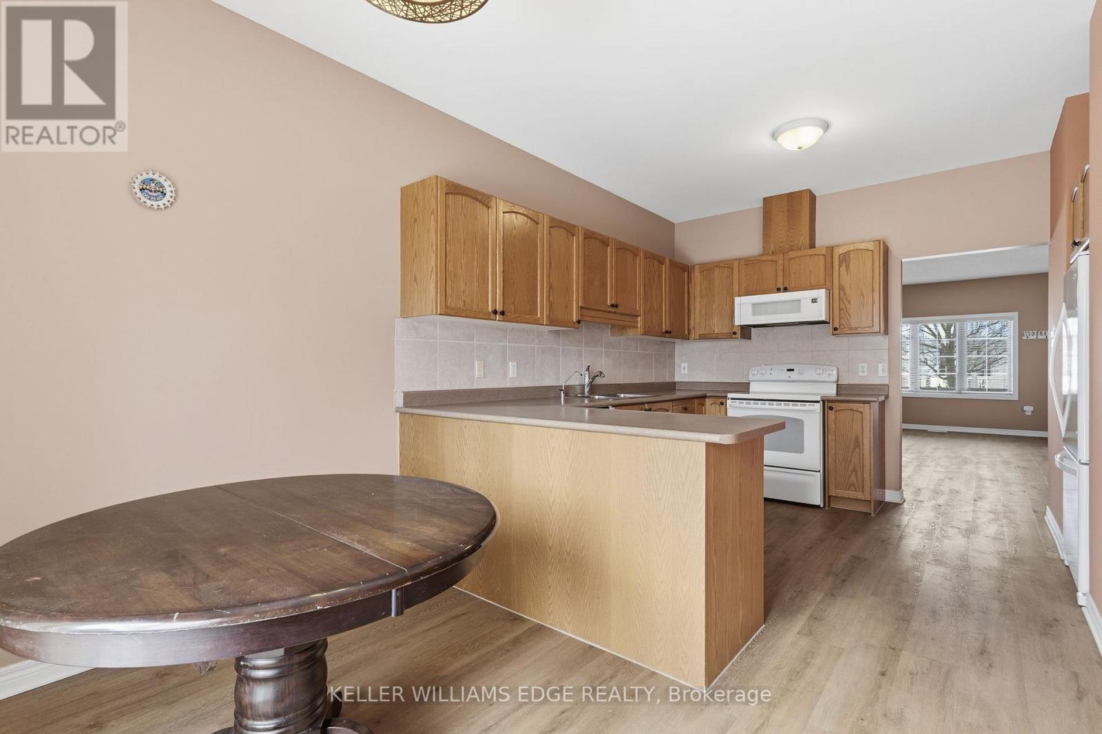 30 - 130 Southbrook Drive, Hamilton, Ontario  L0R 1C0 - Photo 12 - X12760012