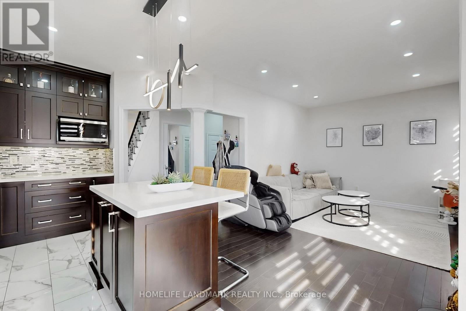 52 Lakespring Drive, Markham (Cachet), Ontario  L6C 2Z1 - Photo 15 - N12866200