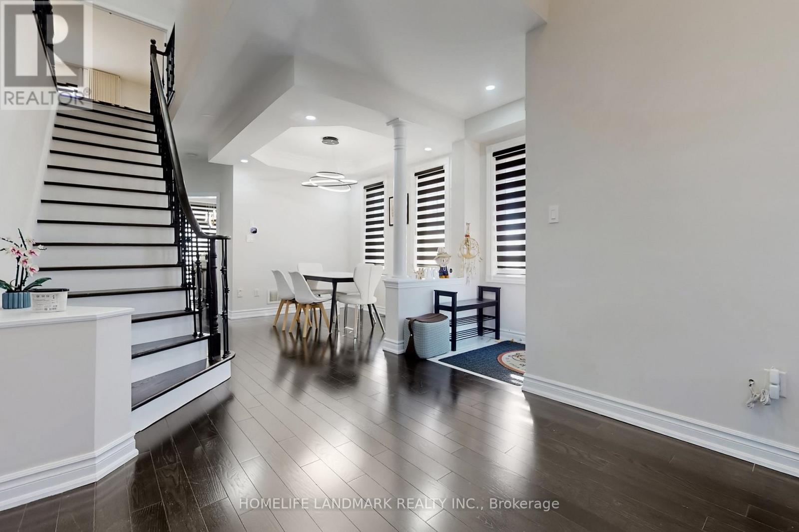 52 Lakespring Drive, Markham (Cachet), Ontario  L6C 2Z1 - Photo 21 - N12866200