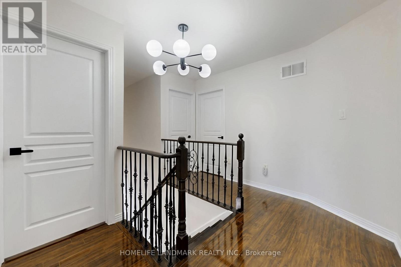 52 Lakespring Drive, Markham (Cachet), Ontario  L6C 2Z1 - Photo 22 - N12866200