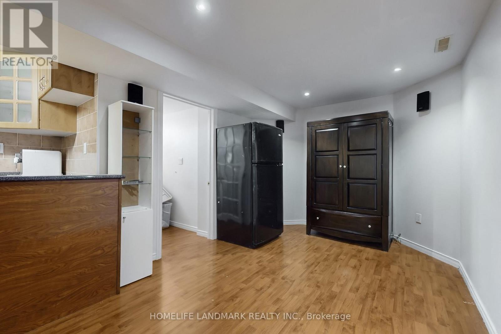 52 Lakespring Drive, Markham (Cachet), Ontario  L6C 2Z1 - Photo 37 - N12866200