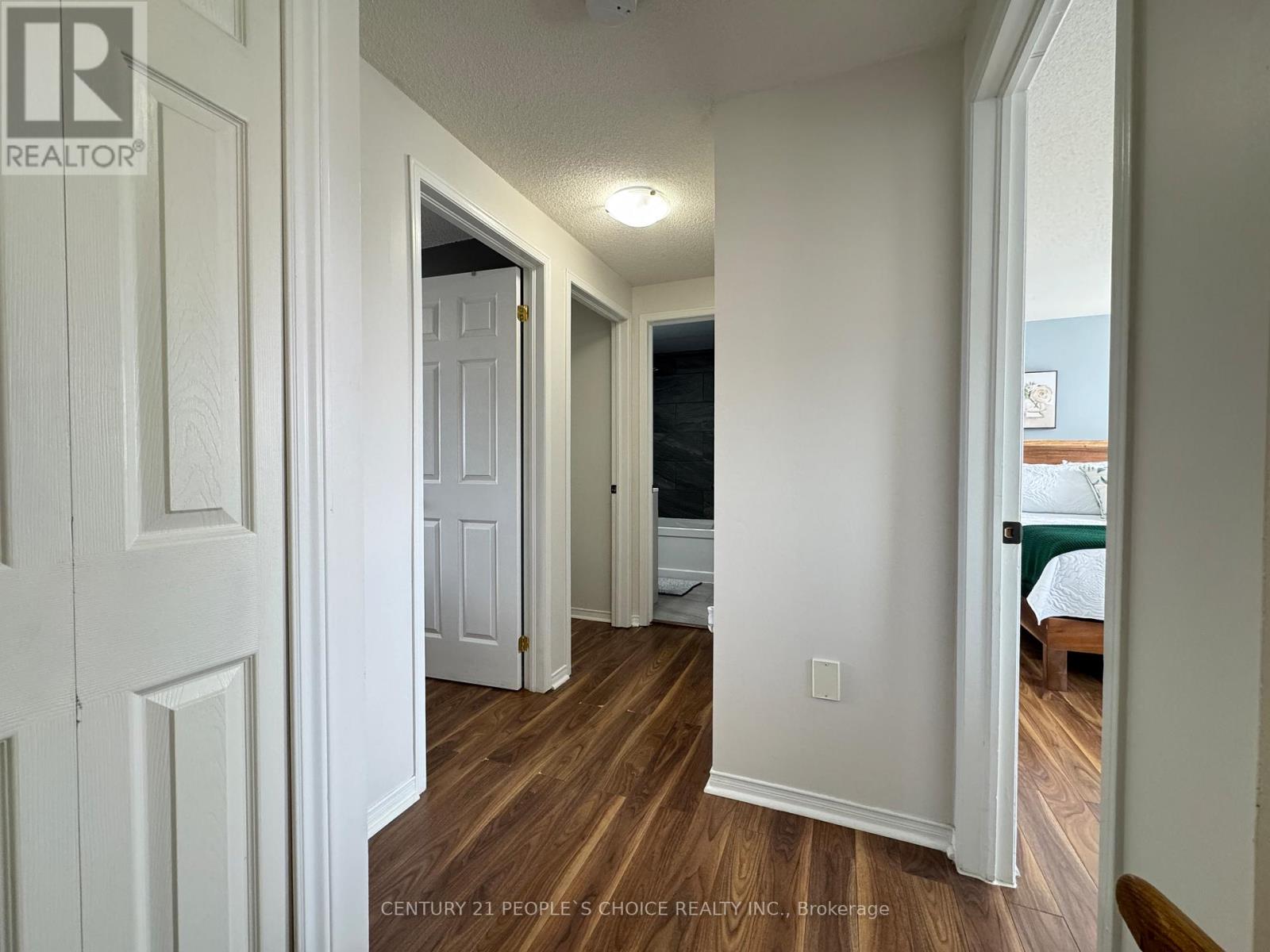 26 Booth Lane, Barrie (Painswick South), Ontario  L4N 0S4 - Photo 19 - S12866222