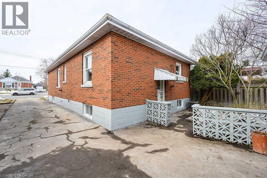 919 Brucedale Avenue E Unit# Lower, Hamilton, Ontario  L8T 1L8 - Photo 20 - 40811072