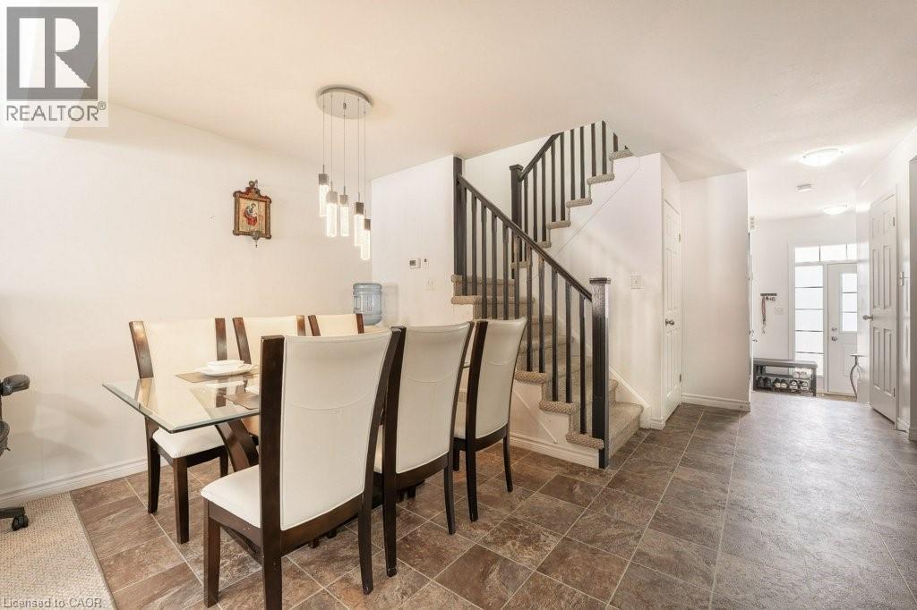 8 Renfrew Street, Kitchener, Ontario  N2R 0G6 - Photo 15 - 40808440