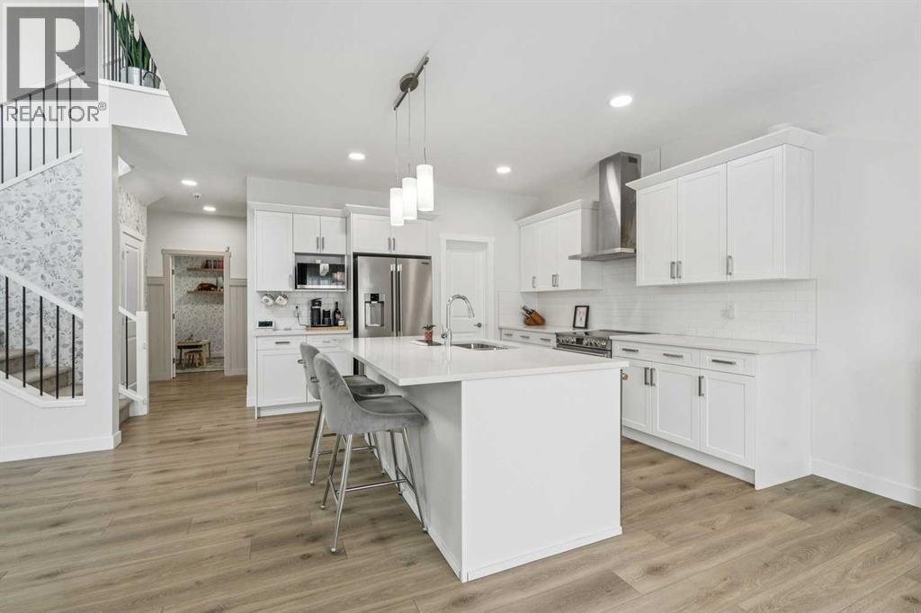 58 Saddlebred Place, Cochrane, Alberta  T4C 3E7 - Photo 10 - A2291232