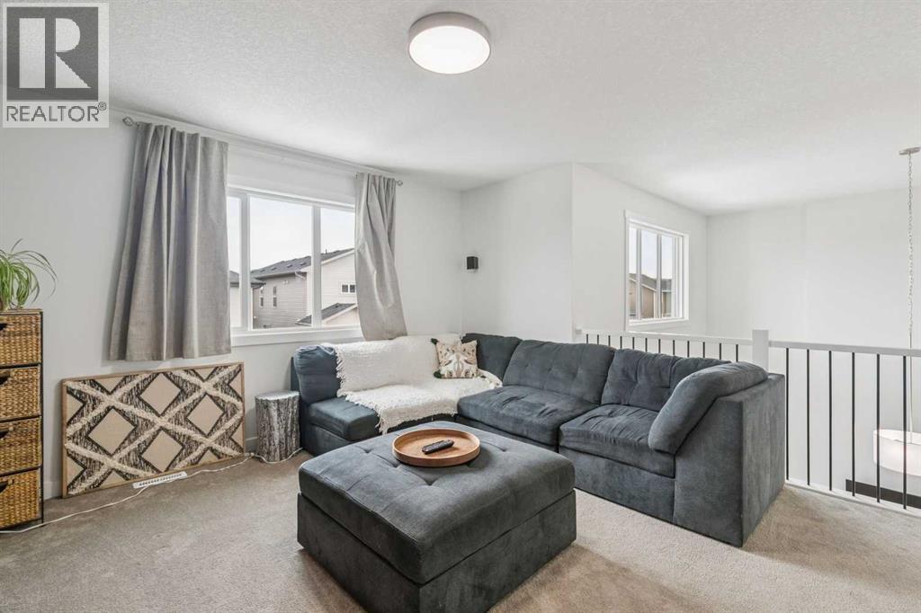 58 Saddlebred Place, Cochrane, Alberta  T4C 3E7 - Photo 23 - A2291232