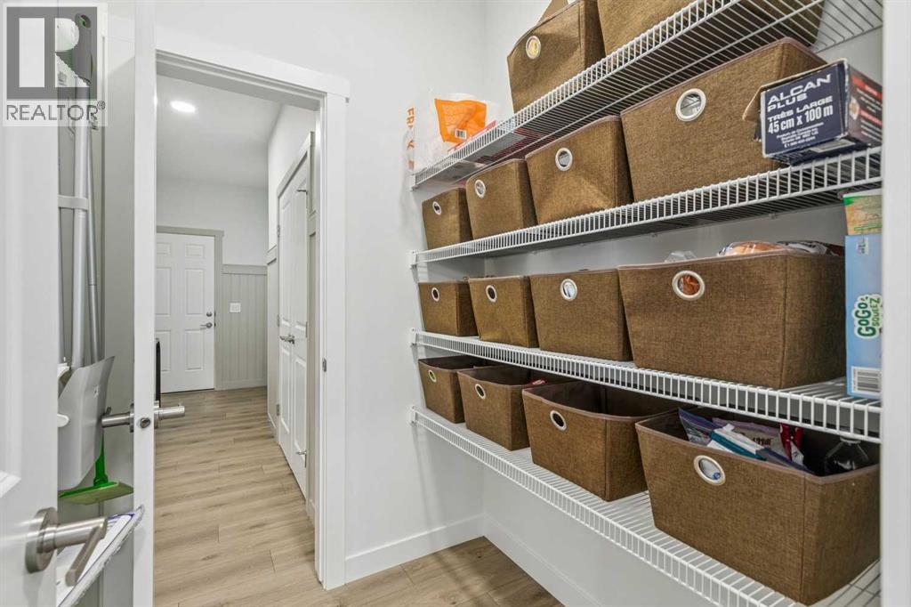 58 Saddlebred Place, Cochrane, Alberta  T4C 3E7 - Photo 15 - A2291232