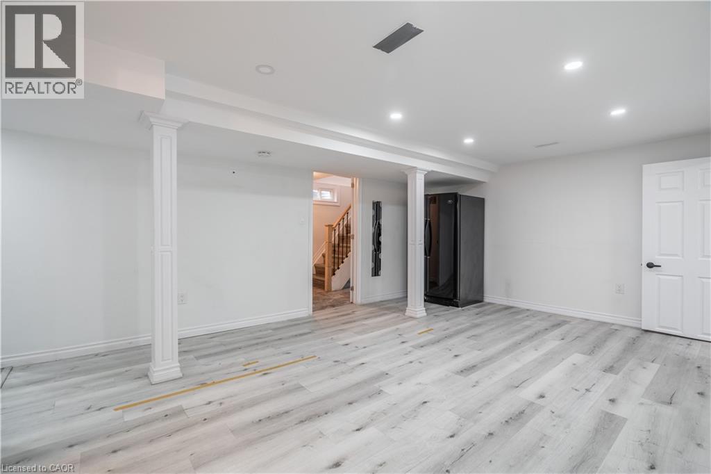 404 Stone Church Road E Unit# Lower, Hamilton, Ontario  L9B 2A1 - Photo 5 - 40811047