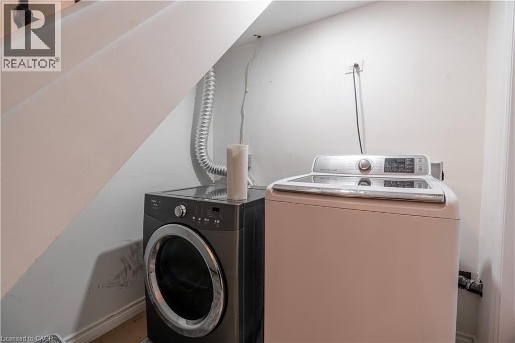 404 Stone Church Road E Unit# Lower, Hamilton, Ontario  L9B 2A1 - Photo 16 - 40811047