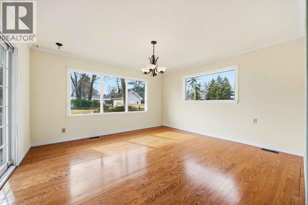 1073 Gurd Street, Sarnia, Ontario  N7S 2G7 - Photo 9 - 26004457