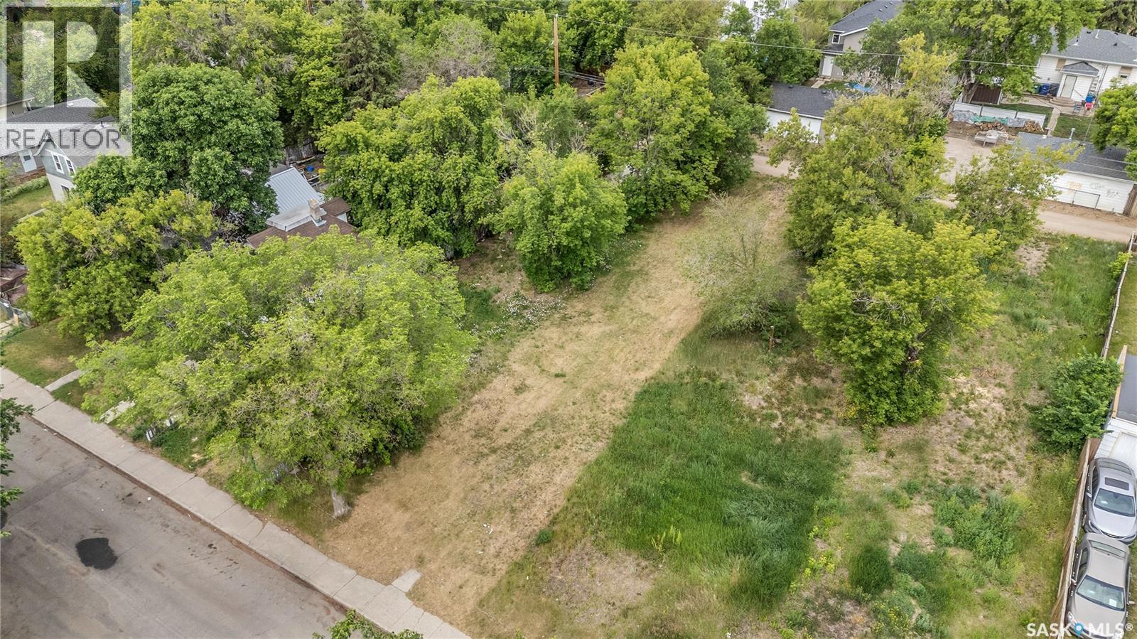 431 R Avenue S, Saskatoon, Saskatchewan  S7M 2Z4 - Photo 5 - SK030085